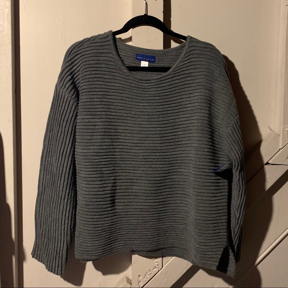 NWT Gray Ribbed Sweater